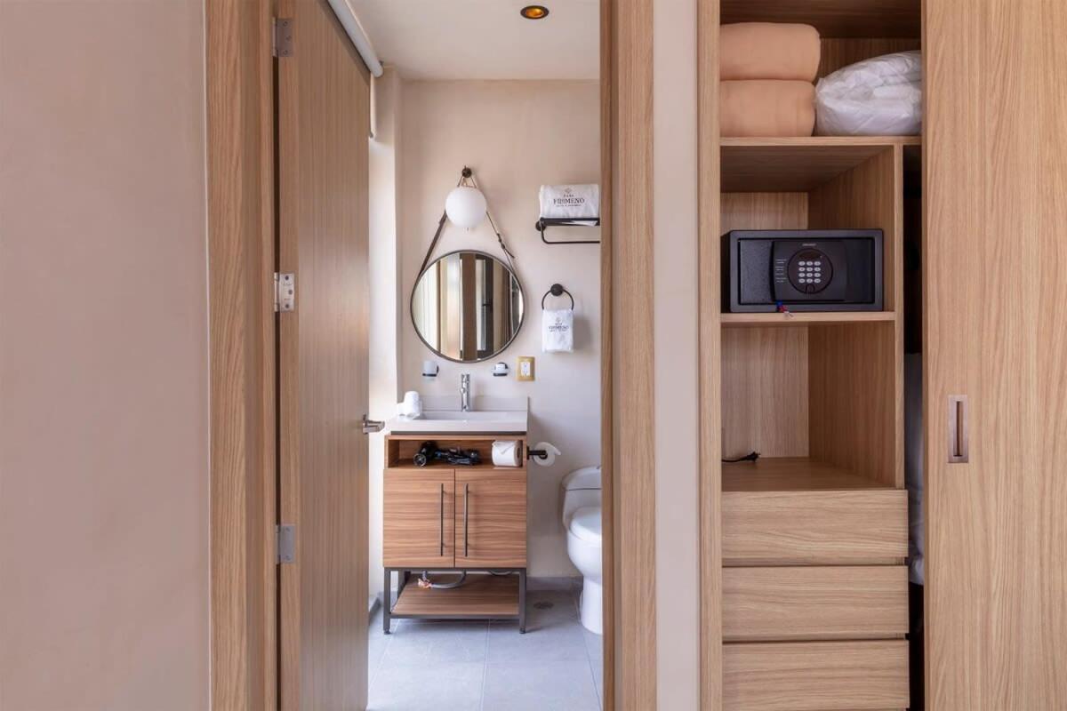 Master Steps From Bellas Artes Apartment *